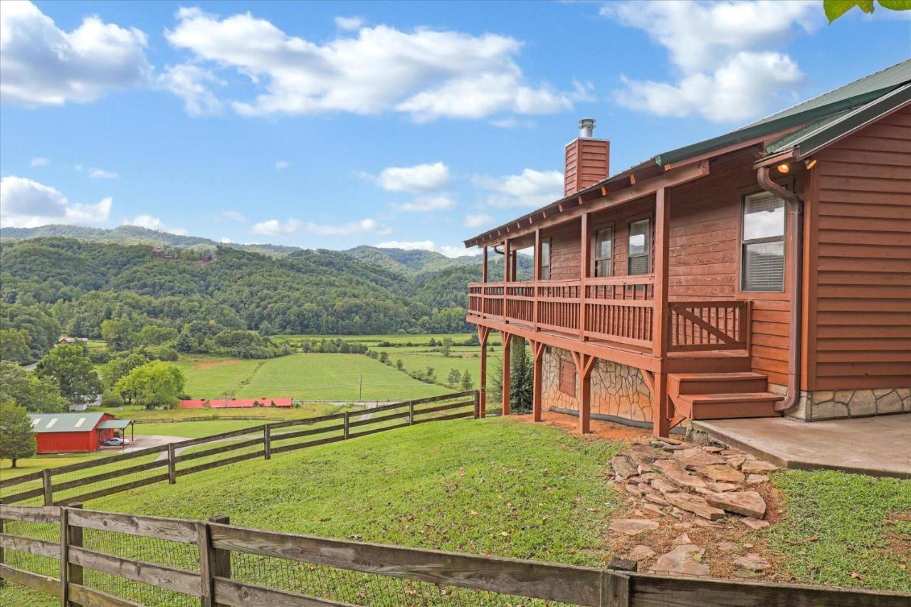 A Walk In The Clouds Villa Pigeon Forge Bagian luar foto